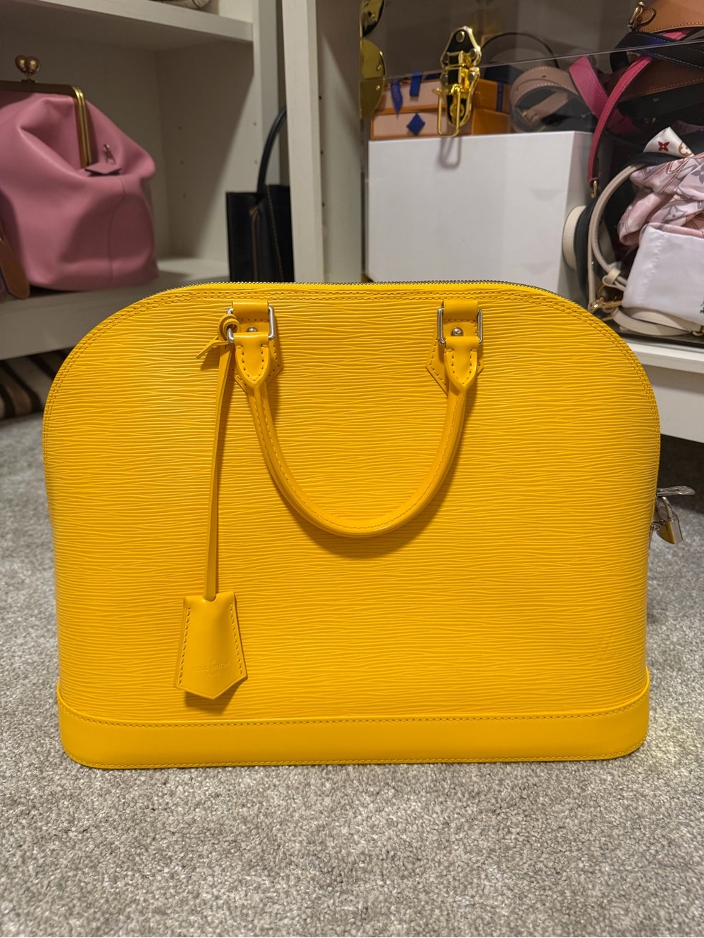 Louis Vuitton Alma GM Citron